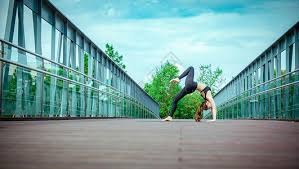 天空体育：曼联预计将向莱比锡正式报价谢什科